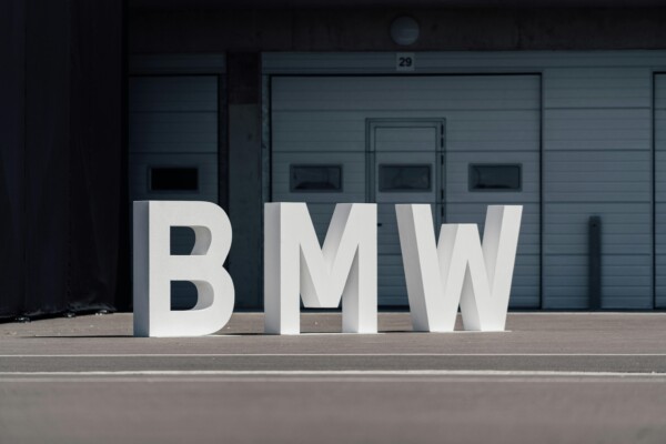 Diagnostyka komputerowa BMW: Jakie błędy najczęściej się pojawiają?